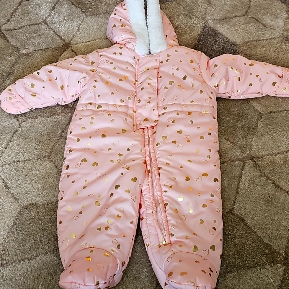Nwot The Children’s Place Girls Heart Snowsuit
